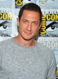 Sasha Roiz