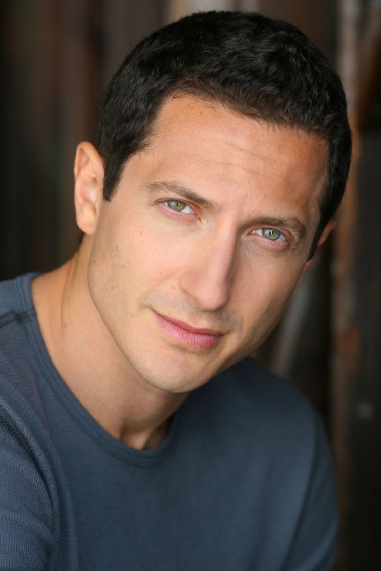 Pictures of Sasha Roiz