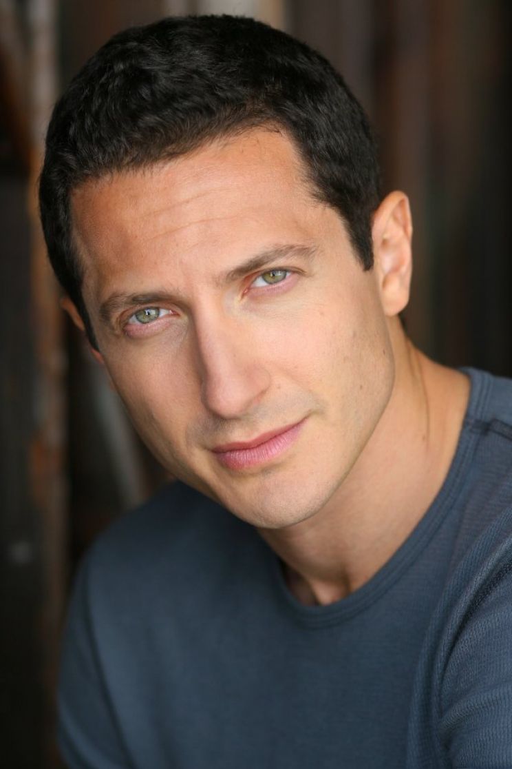 Sasha Roiz