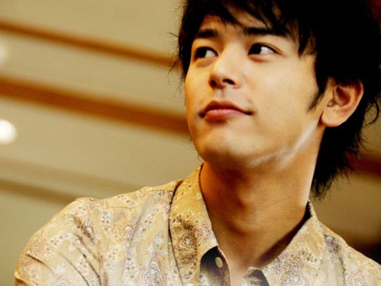 Satoshi Tsumabuki