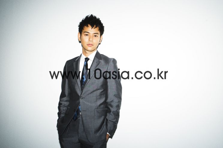 Satoshi Tsumabuki