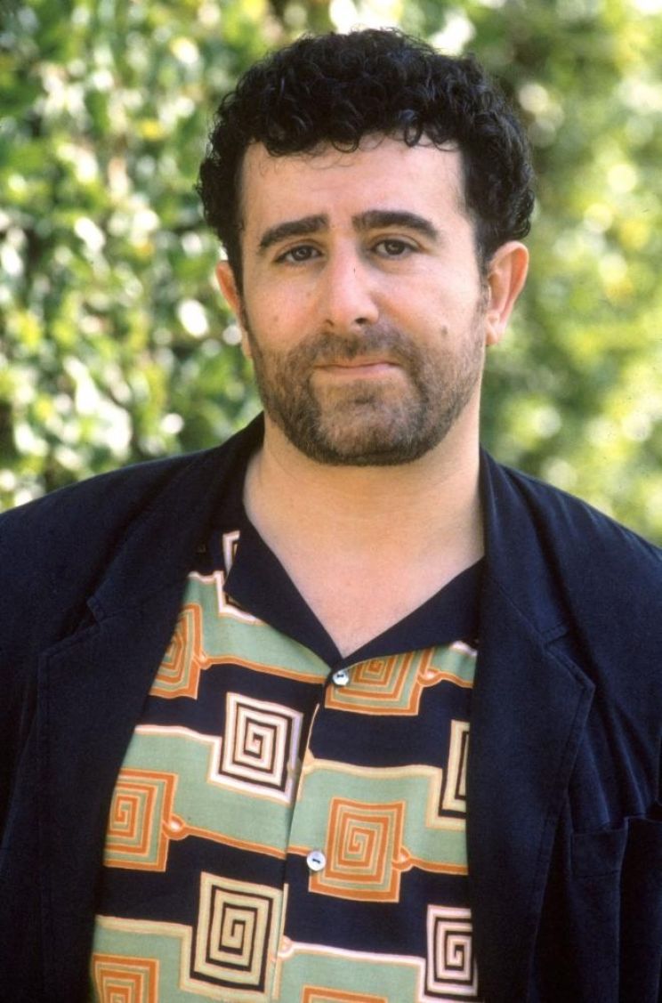 Saul Rubinek