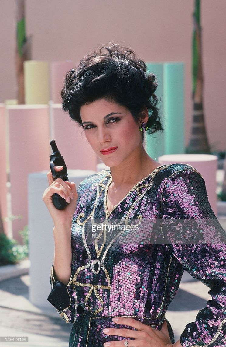 Saundra Santiago