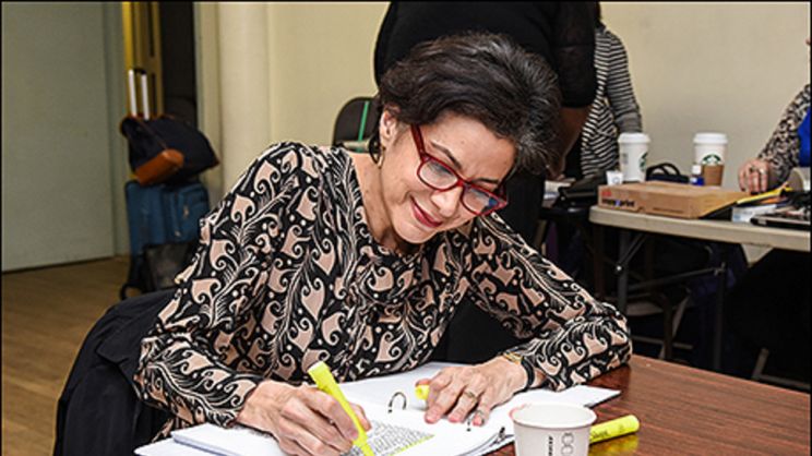 Saundra Santiago