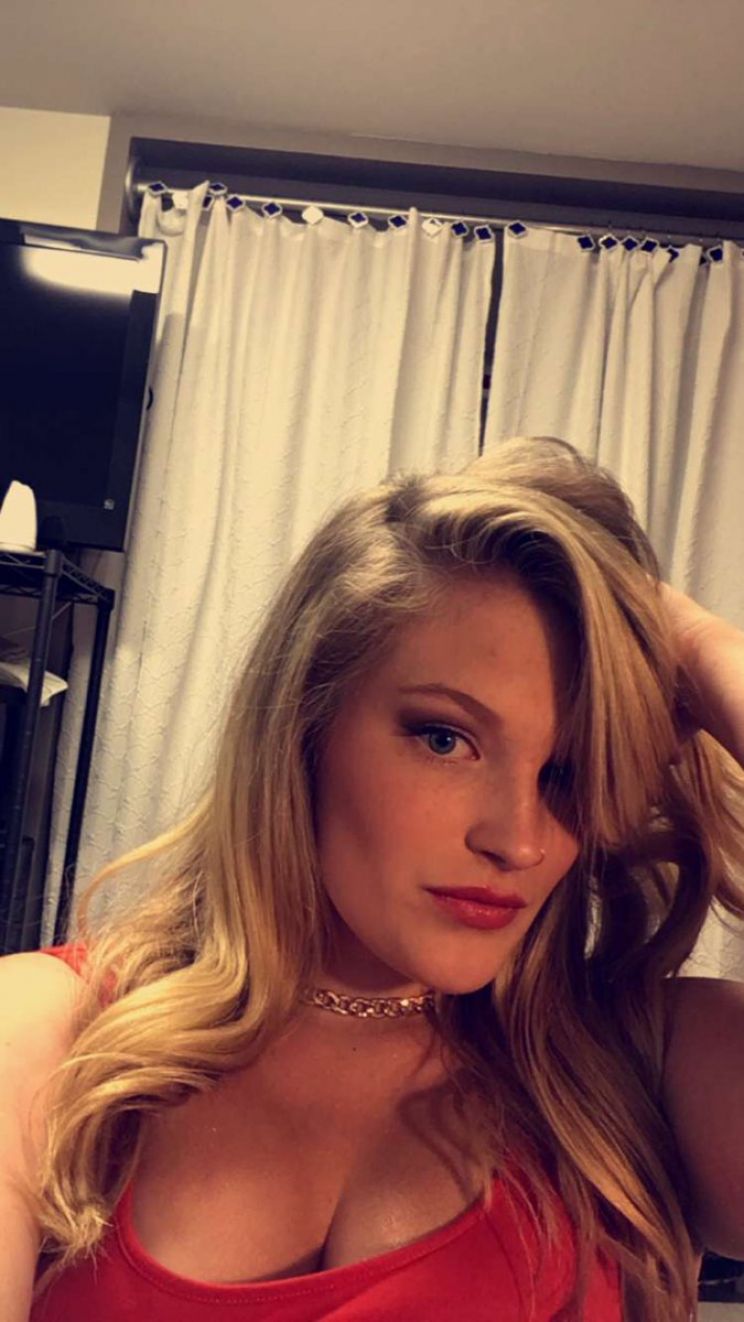 Savannah Fox