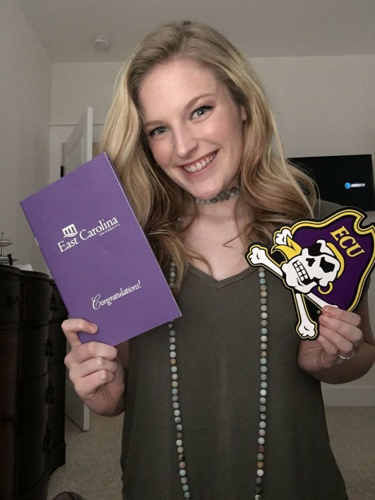 Savannah Fox
