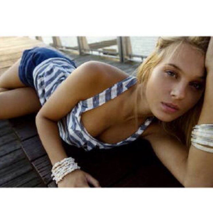 Scarlett Benchley