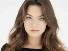 Scarlett Byrne