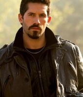 Scott Adkins