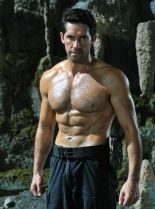 Scott Adkins