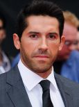 Scott Adkins