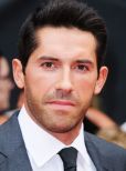 Scott Adkins