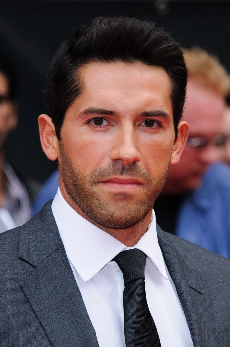 Scott Adkins