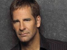 Scott Bakula