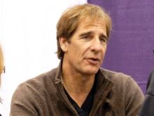 Scott Bakula