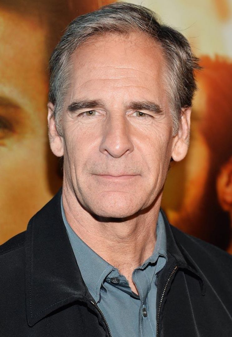 Scott Bakula