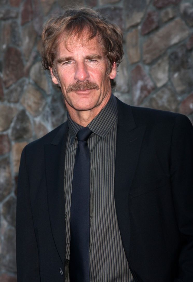 Scott Bakula