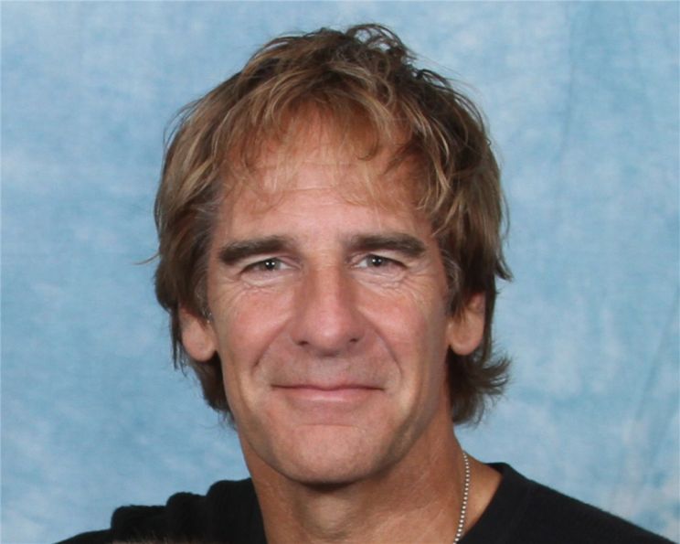 Scott Bakula