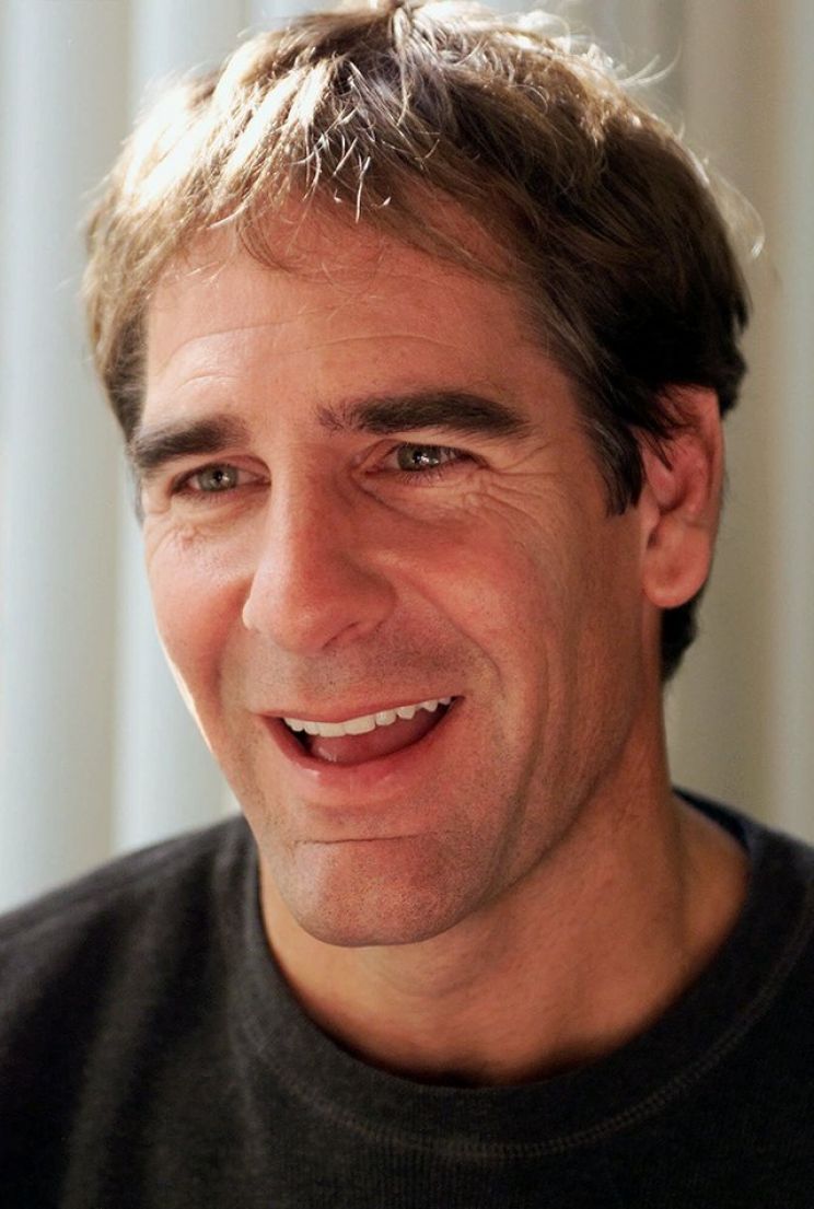 Scott Bakula