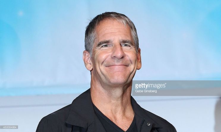 Scott Bakula