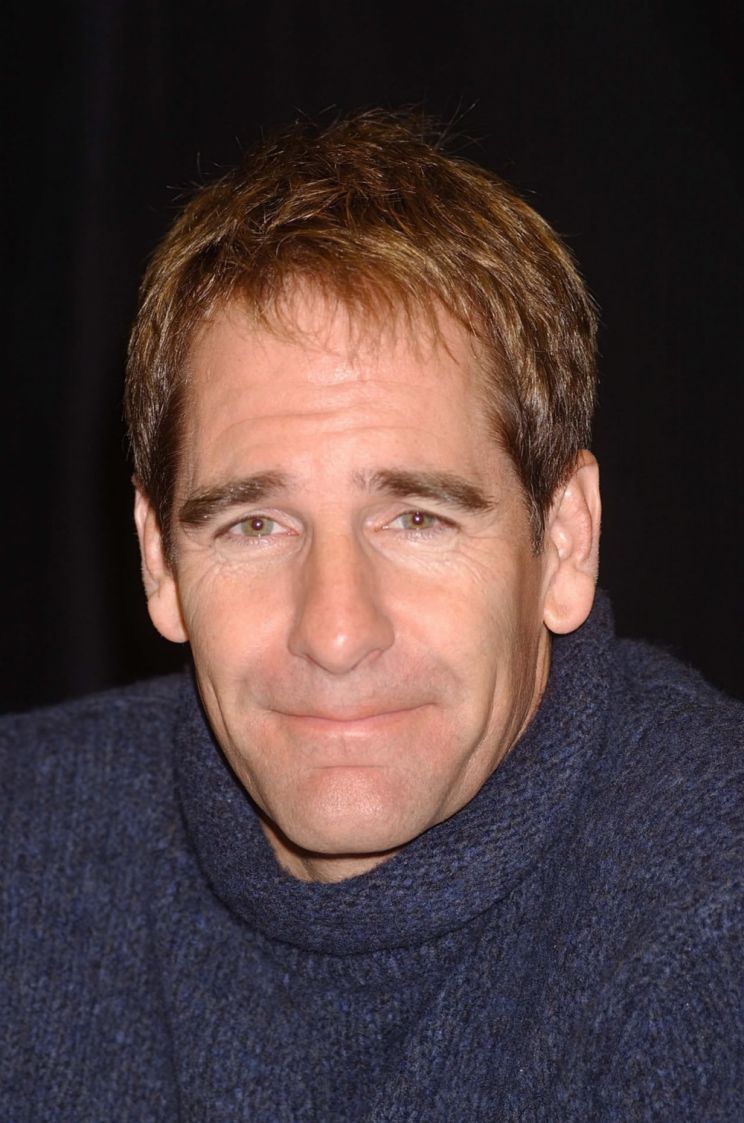 Scott Bakula