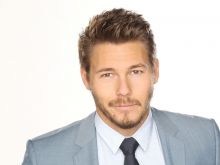 Scott Clifton