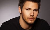 Scott Clifton