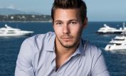 Scott Clifton