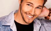 Scott Clifton