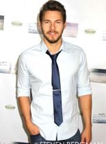 Scott Clifton