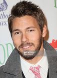 Scott Clifton