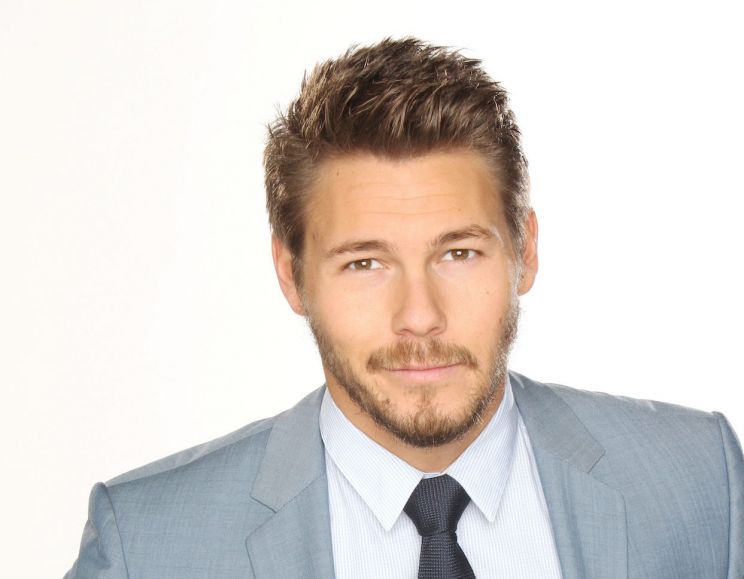 Scott Clifton