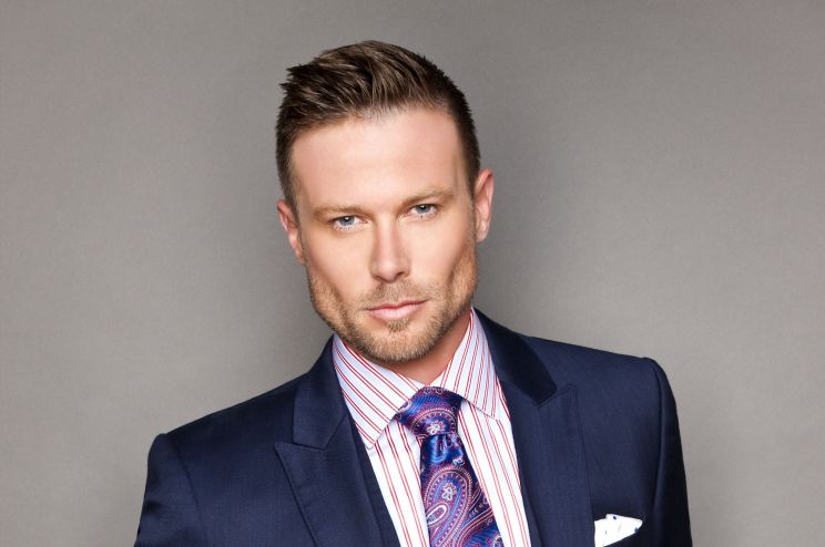 Scott Clifton