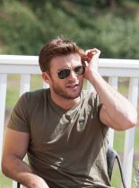 Scott Eastwood