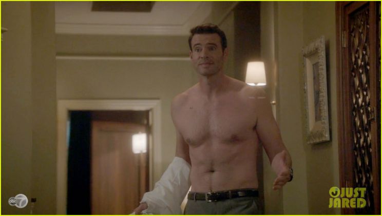 Scott Foley