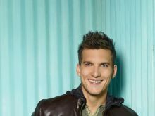 Scott Michael Foster