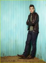 Scott Michael Foster photo