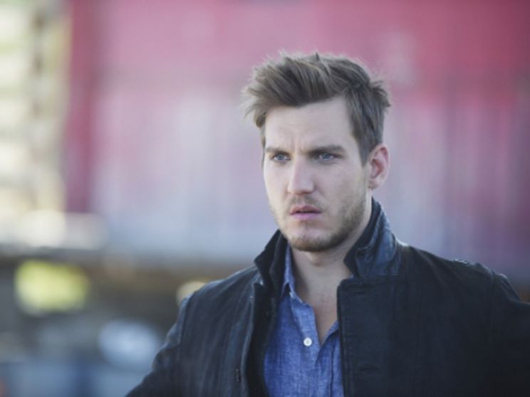 Scott Michael Foster