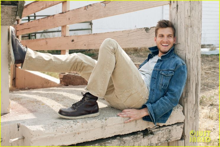 Scott Michael Foster