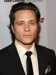 Seamus Dever