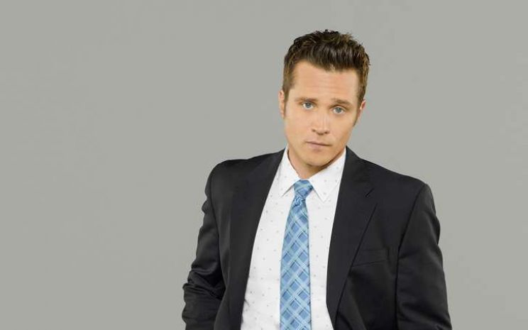 Seamus Dever