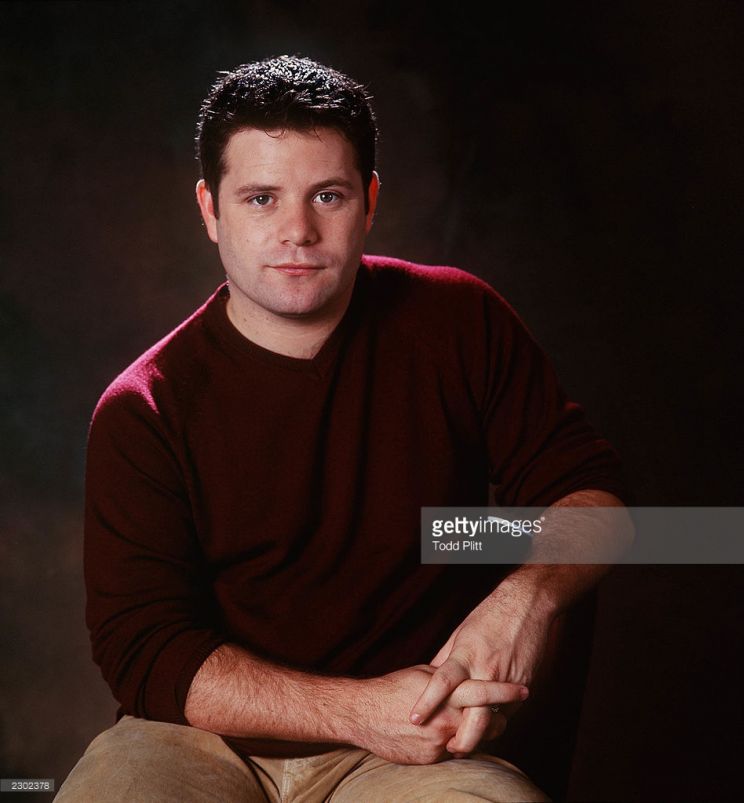 Sean Astin