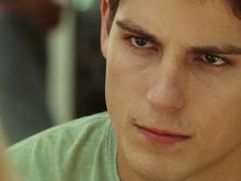 Sean Faris