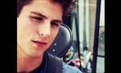 Sean Faris