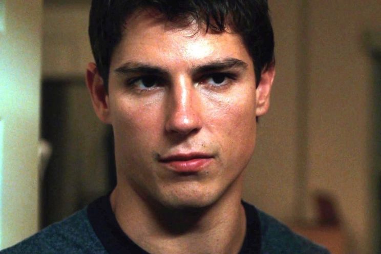 Sean Faris