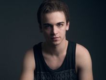 Sean Grandillo