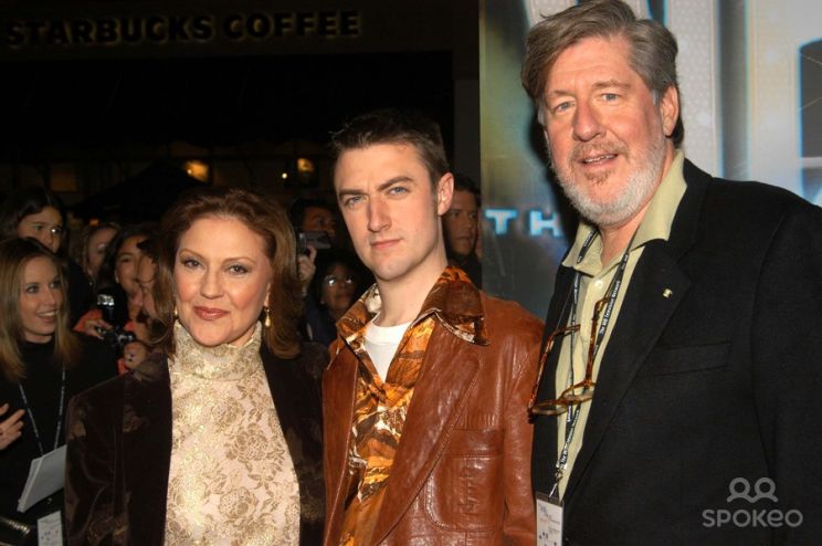 Sean Gunn