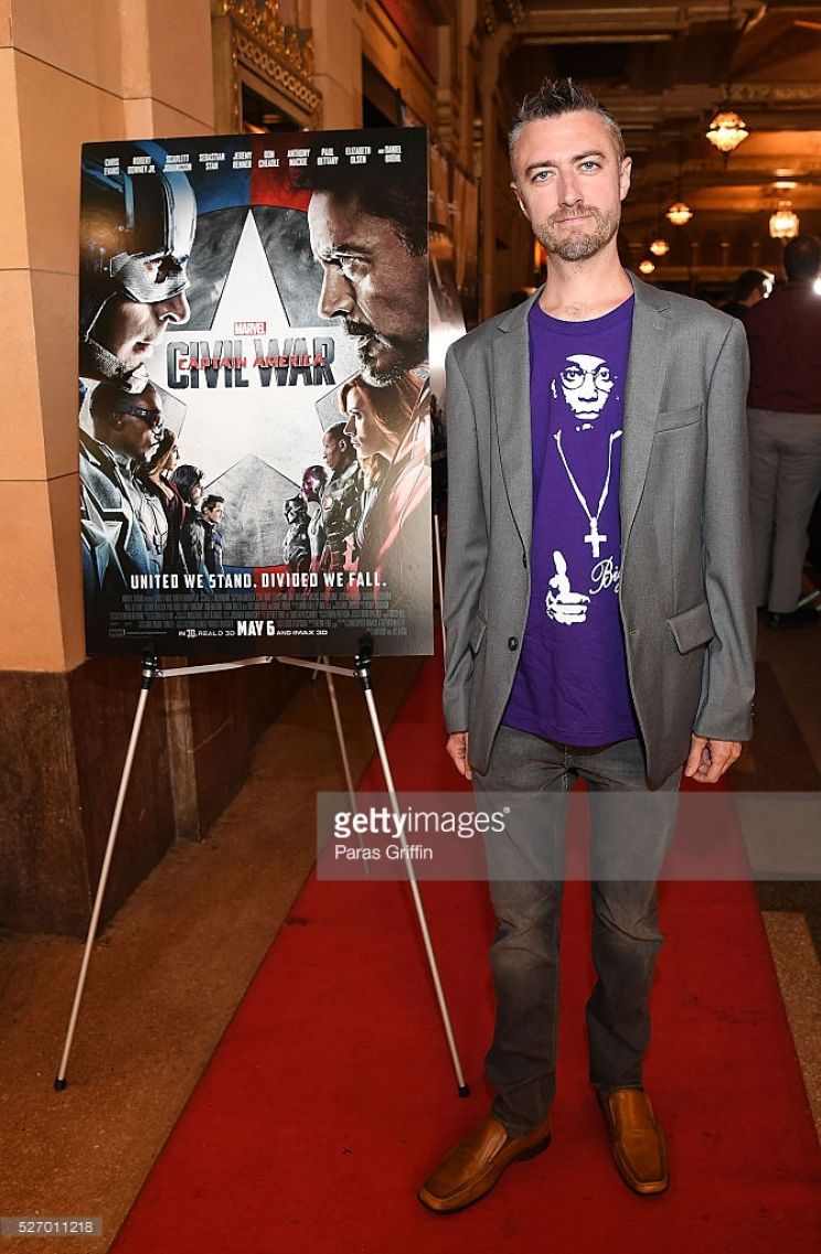 Sean Gunn