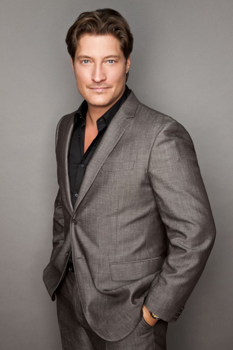 Sean Kanan