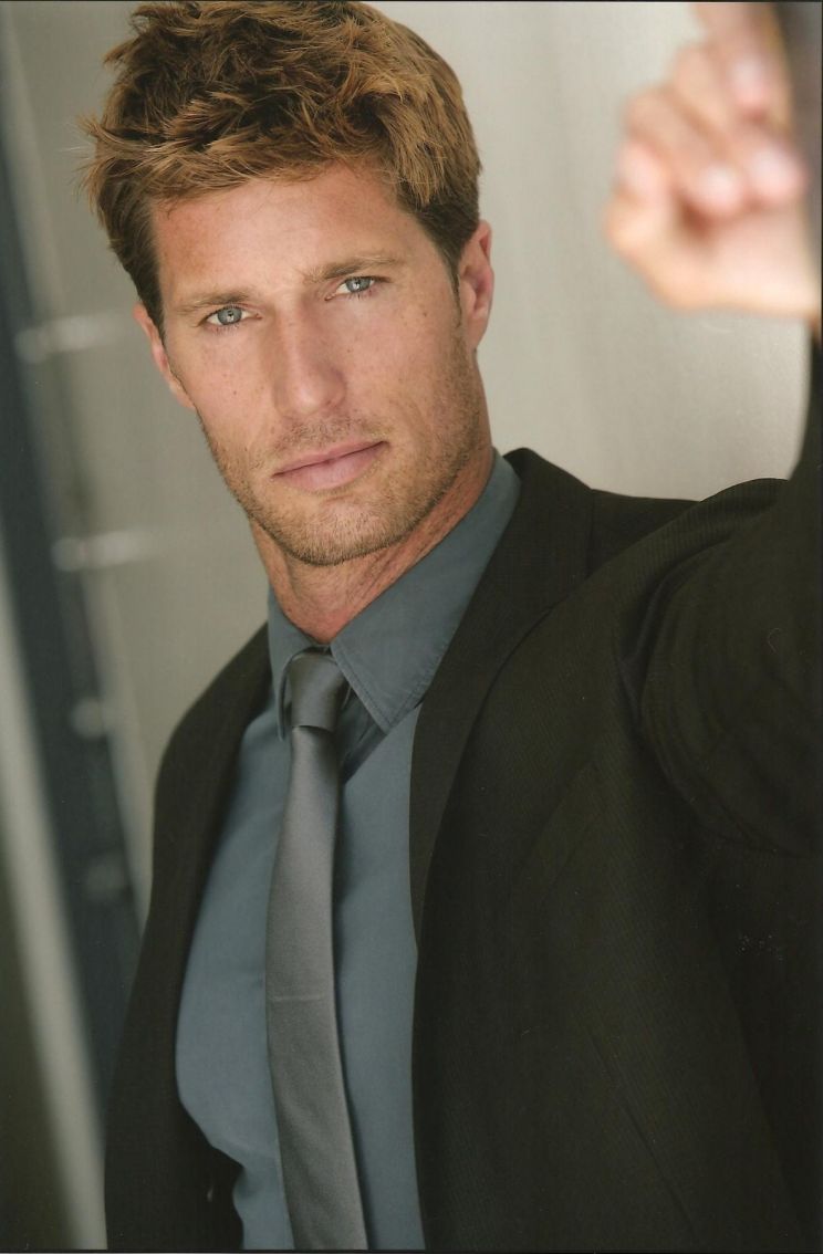 Sean Kanan